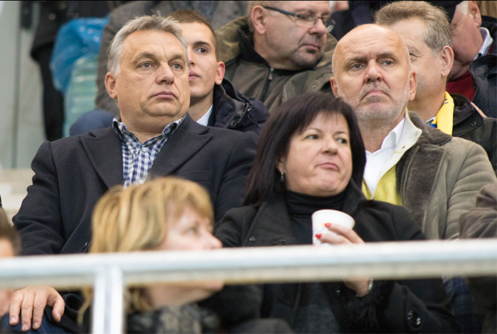 Orbán Viktor és Világi Oszkár az új stadion lelátóján a november 19-i mérkőzésen (Fotó: Hideghéthy/Felvidék.ma)