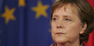 Merkel: Biztosítani kell az uniós külső határokat