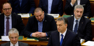 Orbán Viktor: A kötelező betelepítési kvóta elleni fellépés legyen nemzeti ügy!