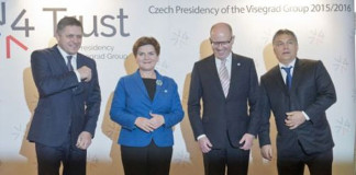 A migrációs válságról tanácskoznak a V4-es kormányfők Prágában