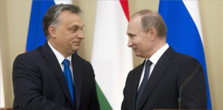 Orbán Viktor Putyinnál – mesteri hintapolitika Moszkva és Brüsszel között…