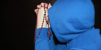 Amikor az SNS elnöke a Jóistennek hálálkodik Bugár Béláért