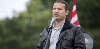 Toroczkai szerint a Jobbik előtt két út mutatkozik: vagy megsemmisül, vagy kormányozni fog