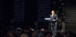 Példátlan összefogás van Magyarországon, hogy a sport és a futball ismét lábra kapjon