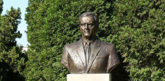 Tiszteletadás Dobos László életművének