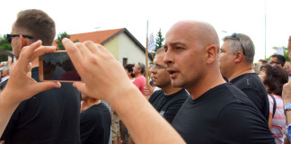 Menyhárt József MKP elnök az ellenzéki tüntetésekről: Az államhatalom korrupt politikusainak le kell mondaniuk