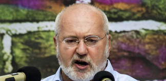 Botrányos jelölés a Demokráciák Közössége főtitkári posztjára