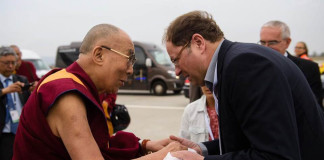 A kínai elnyomás csak felerősíti a tibeti szellemi vezető tanításainak erejét