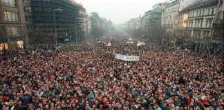 A szabadság és demokrácia évfordulóján