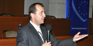 Szlovákiában megszületett a jövő évi állami költségvetés