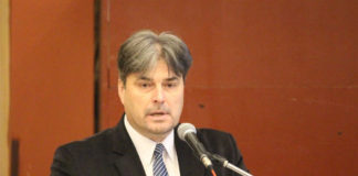 Győzött a közakarat: vétót emelt az iskola-összevonás ügyében a gútai polgármester