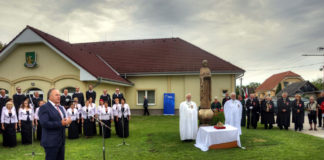 Magyarok Nagyasszonya a felvidéki Királyfiakarcsán