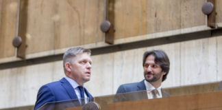 Növekszik a nyomás a Smeren belül Kaliňák leváltására