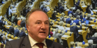 Áttörés! Áttörés?