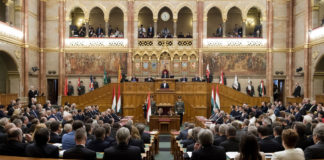 Megalakult az új Országgyűlés, Kövér László a házelnök