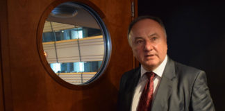 Elégedetlen az Európai Parlament a szlovákiai helyzettel