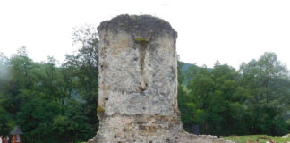 Megnyílt a Gombaszögi Nyári Tábor