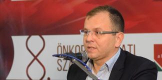 Hallgatni akartam, de itt a SLOV-LEX