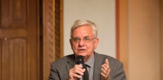 Károly Róberttől (1335) az Európai Unió válságáig (2019)