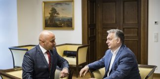 Orbán Viktor: közös európai törekvéseinket támogatja, aki a felvidéki MKP-ra szavaz