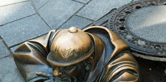 Szlovák nyelvpolitika a rendszerváltás után