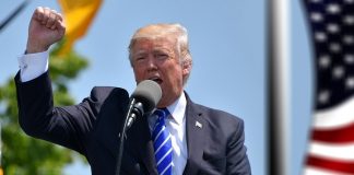Trump: Nagyot győztünk, Biden: Türelem