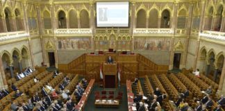 Duray Miklósra emlékeztek az Országházban