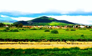 Csíksomlyói virradat / Aki van / Egyszer, talán… – Mihályi Molnár László versei